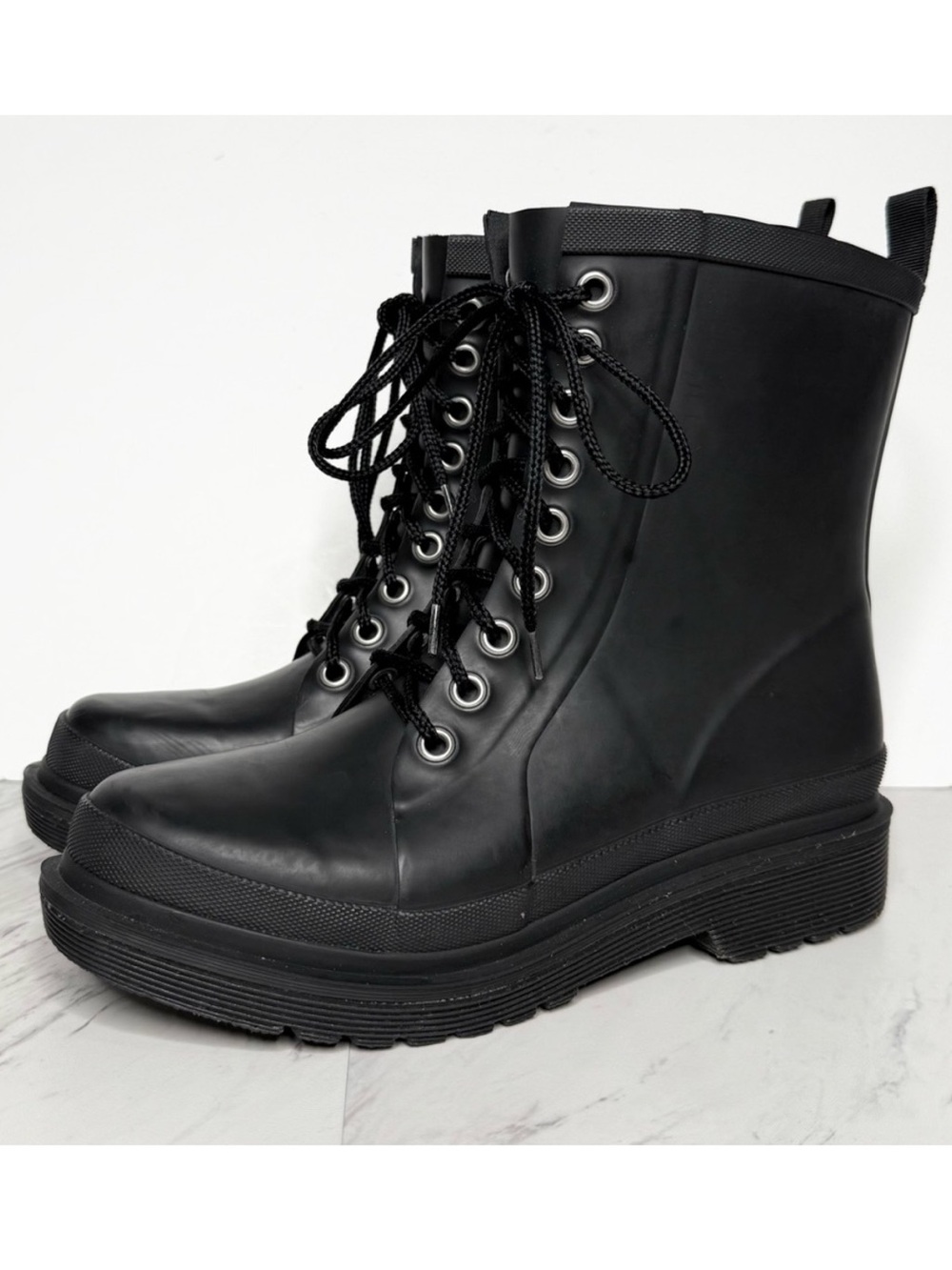 Chooka Damascus Black Lace Up Mid Rain Boot 10